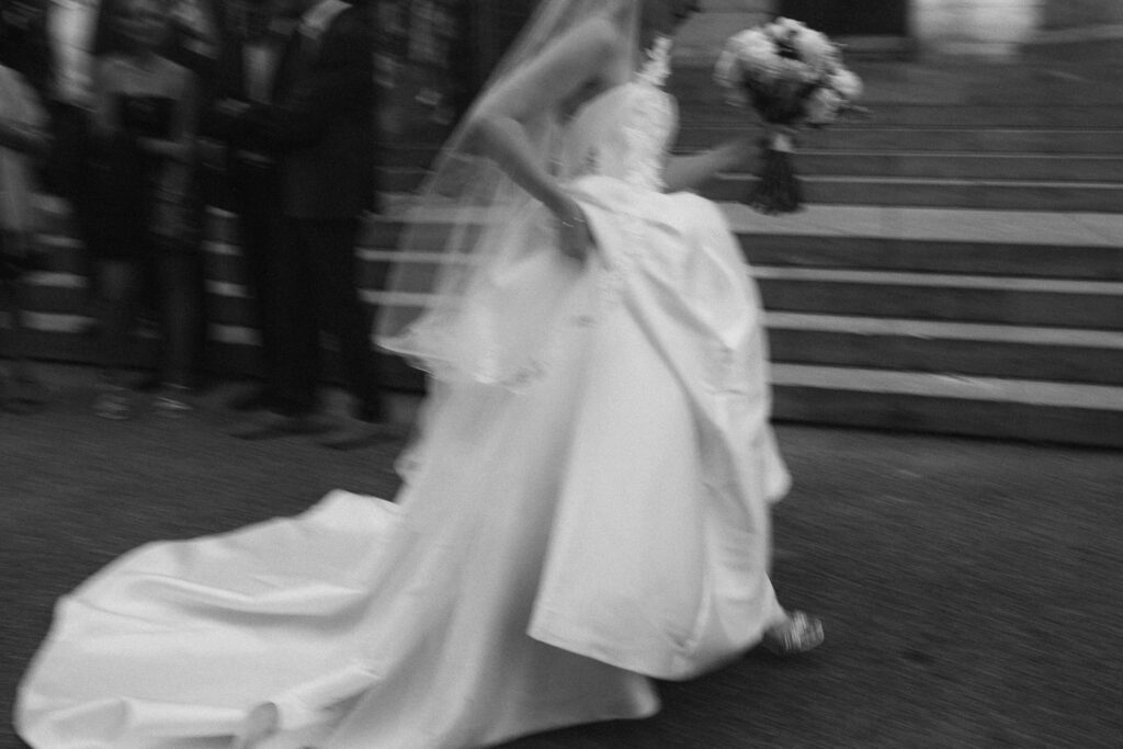Elegant wedding at the Fours Seasons Montreal